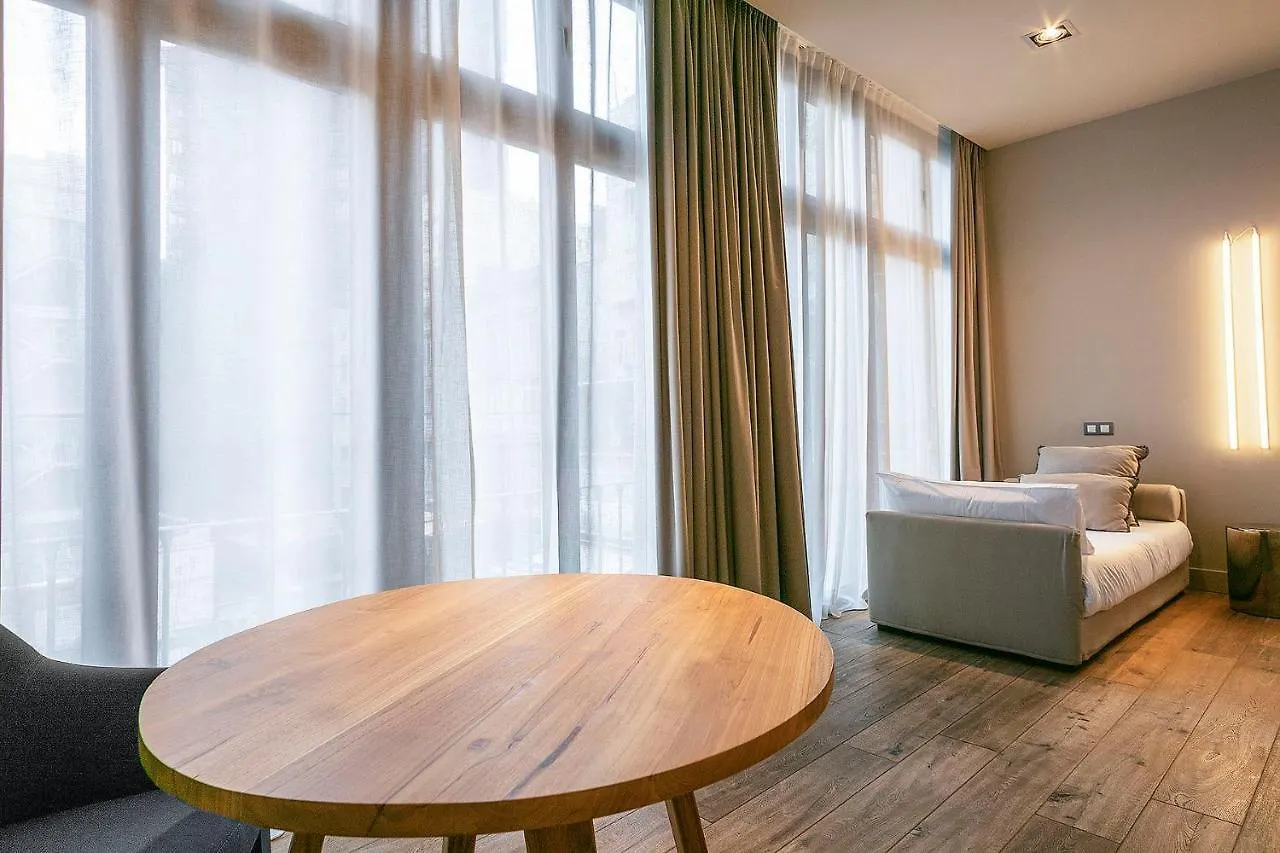 Uma Suites Pau Claris Barcelona Spanyolország