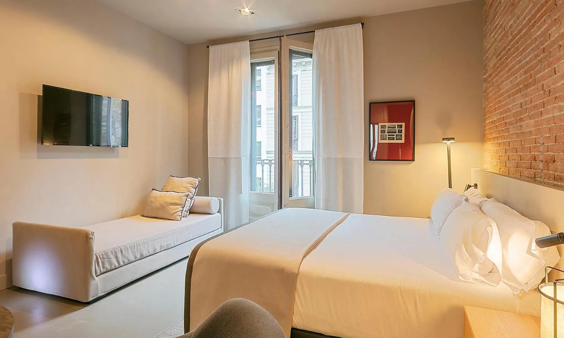 Uma Suites Pau Claris Barcelona Spanyolország